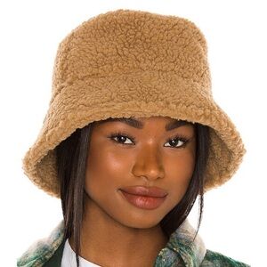 NWT lack of color Teddy bucket hat camel